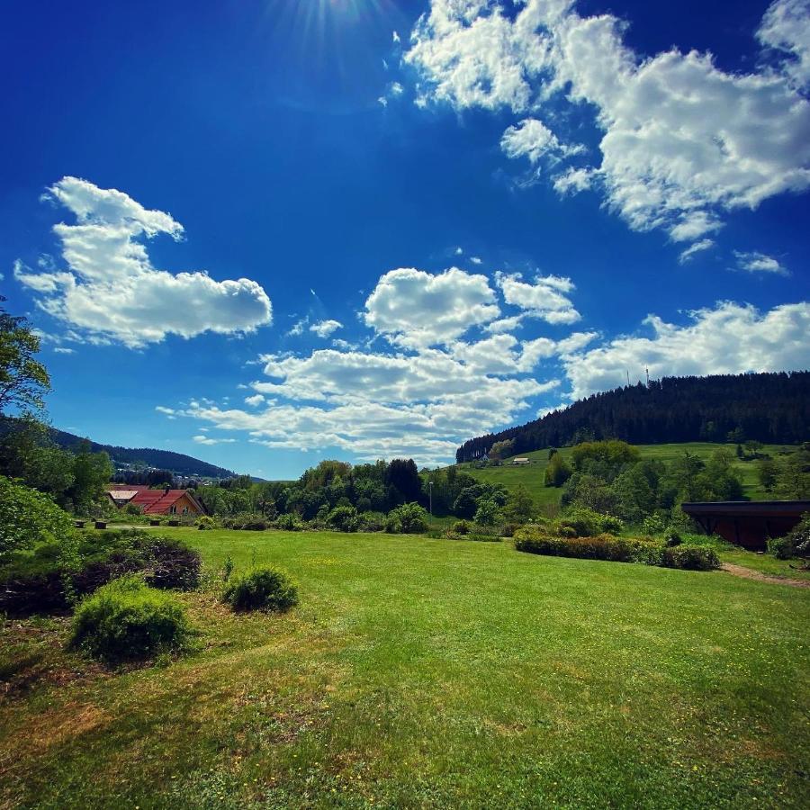 Ferienwohnung Guenter Im Tonbachtal Байрсброн Экстерьер фото